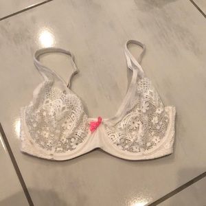 Victoria’s Secret bra